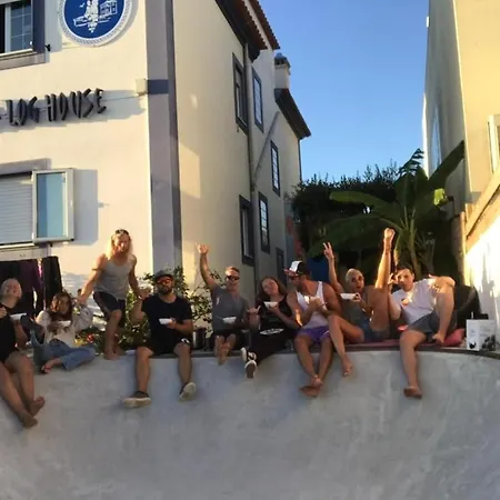 Hostel Captain's Log House Baleal