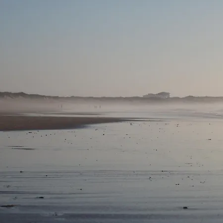 Captain's Log House Hostel *