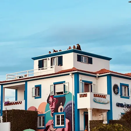 Hostel Captain's Log House *