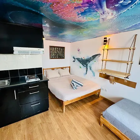 Captain's Log House Hostel