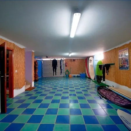 Hostel Captain's Log House Baleal