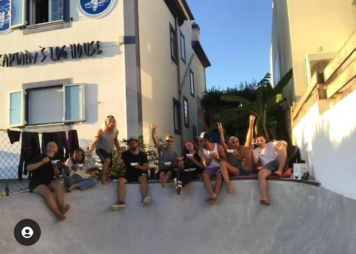 Hostel Captain's Log House Baleal