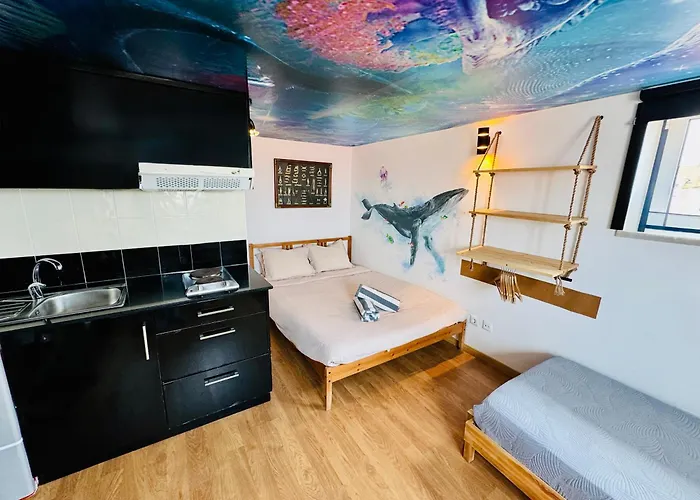 Captain's Log House Hostel