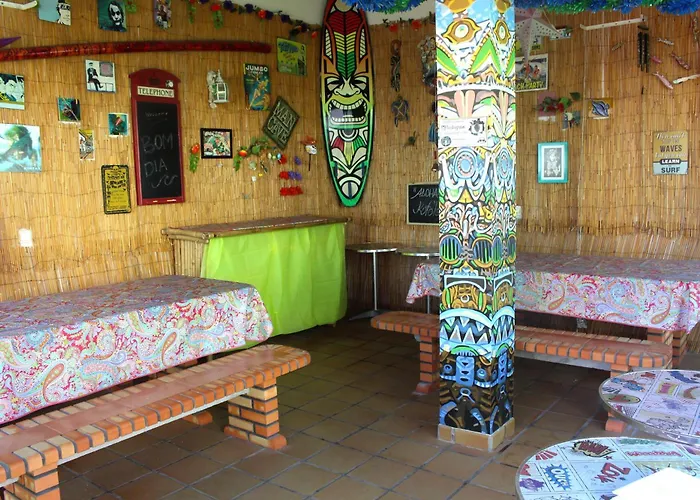 Hostel Captain's Log House